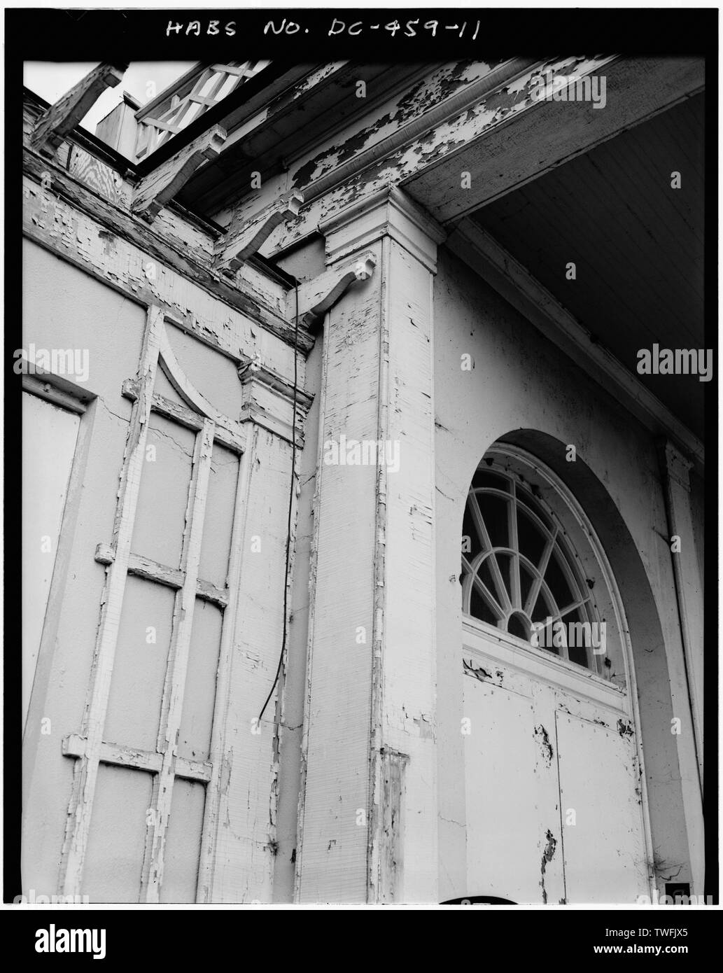 Portikus DETAIL, GITTER UND STÜTZEN - Girl Scout Teehaus, East Potomac Park, Washington, District of Columbia, DC Stockfoto