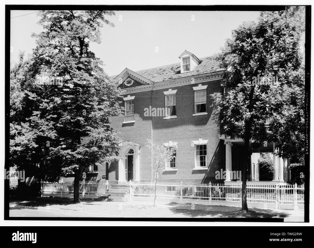 - Potts-Fitzhugh House, 607 Oronoco Street, Alexandria, unabhängige Stadt, VA; Potts, John; Fitzhugh, William; Lee, Henry Leuchtturm, Harry; Sayers, Royd; Lee-Jackson Stiftung; Archetyp, Auftragnehmer; Weiß, Thom, delineator; Dionesotes, Debra, delineator; Hamar, Ervin, delineator; Marquis, Tracy, delineator Stockfoto