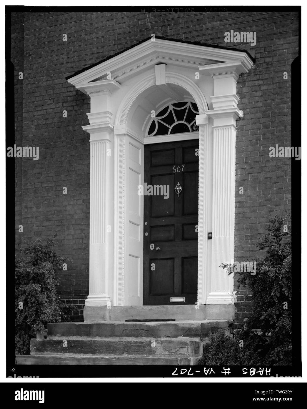 - Potts-Fitzhugh House, 607 Oronoco Street, Alexandria, unabhängige Stadt, VA; Potts, John; Fitzhugh, William; Lee, Henry Leuchtturm, Harry; Sayers, Royd; Lee-Jackson Stiftung; Archetyp, Auftragnehmer; Weiß, Thom, delineator; Dionesotes, Debra, delineator; Hamar, Ervin, delineator; Marquis, Tracy, delineator Stockfoto