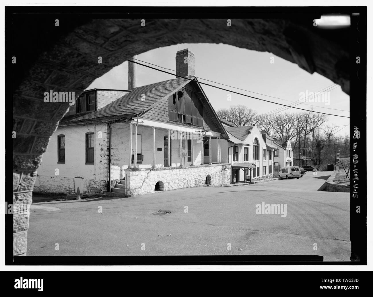 Kraftwerk, allgemeine Ansicht von der Stone Arch - Nationalpark Seminar, Service Gebäude, zwischen Linden Lane und Beach Drive, Silver Spring, Montgomery County, MD; Cassedy, John Irving, A; Preis, Virginia B, Sender; Ott, Cynthia, Historiker; Boucher, Jack E, Fotograf; Preis, Virginia B, Sender; Lavoie, Catherine C, Projekt Manager Stockfoto