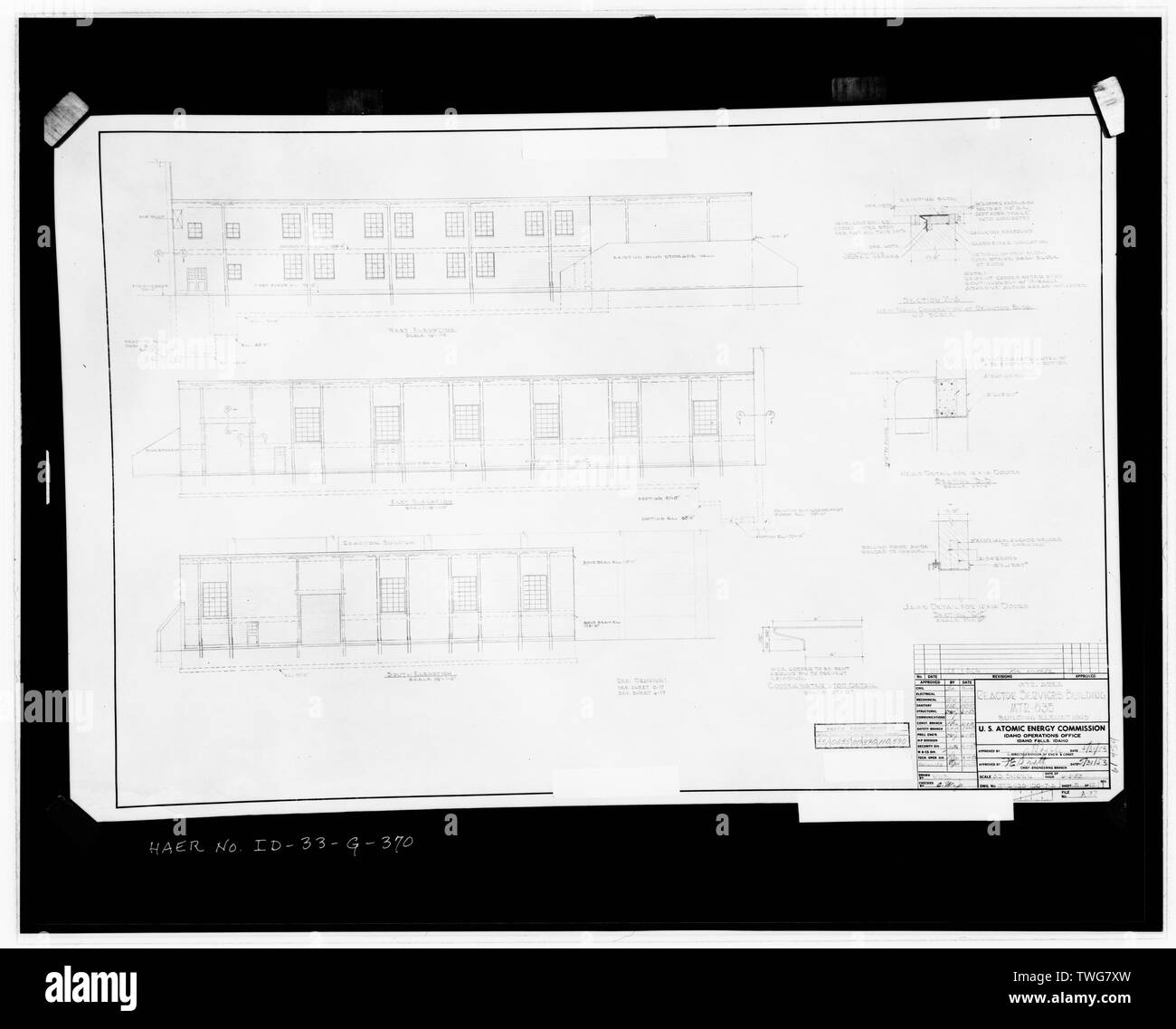 Reaktor DIENSTLEISTUNGEN GEBÄUDE, TRA-635. Ost, West und Süd. WEST ELEVATION hat zwei Geschichten. IDO-MTR-635-IDO-7-A, 6-1953. INL INDEX Nr. 531-0635 -00-396 -110590, REV. 1. - Idaho National Engineering Laboratory, Test Reactor, Materialien und Technik Test Reaktoren, Scoville, Butte County, ID Stockfoto