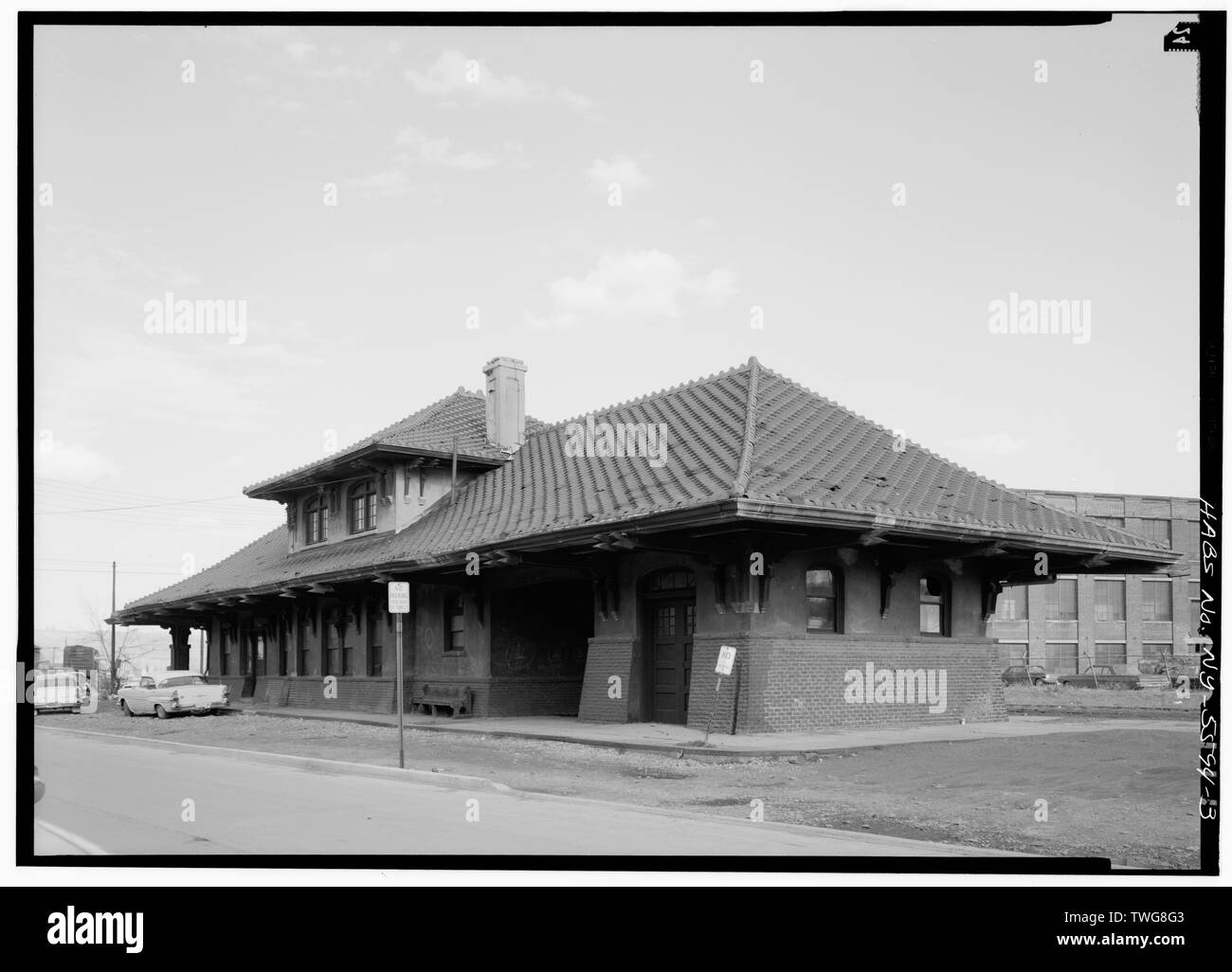 Hinten (Norden) ELEVATION, Ansicht von Nordwesten - Lehigh Valley Railroad Station, 7 South Avenue, Cortland, Cortland County, NY Stockfoto