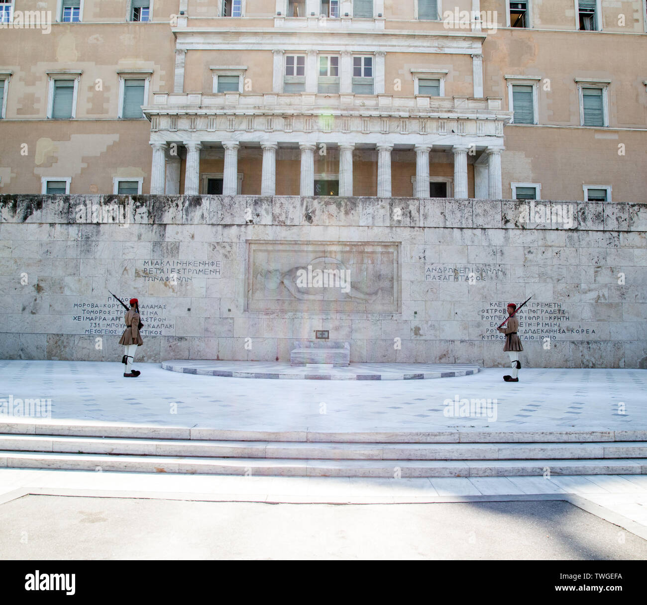 Die Wachablösung am Grab des Unbekannten Soldaten in Athen, Griechenland Stockfoto
