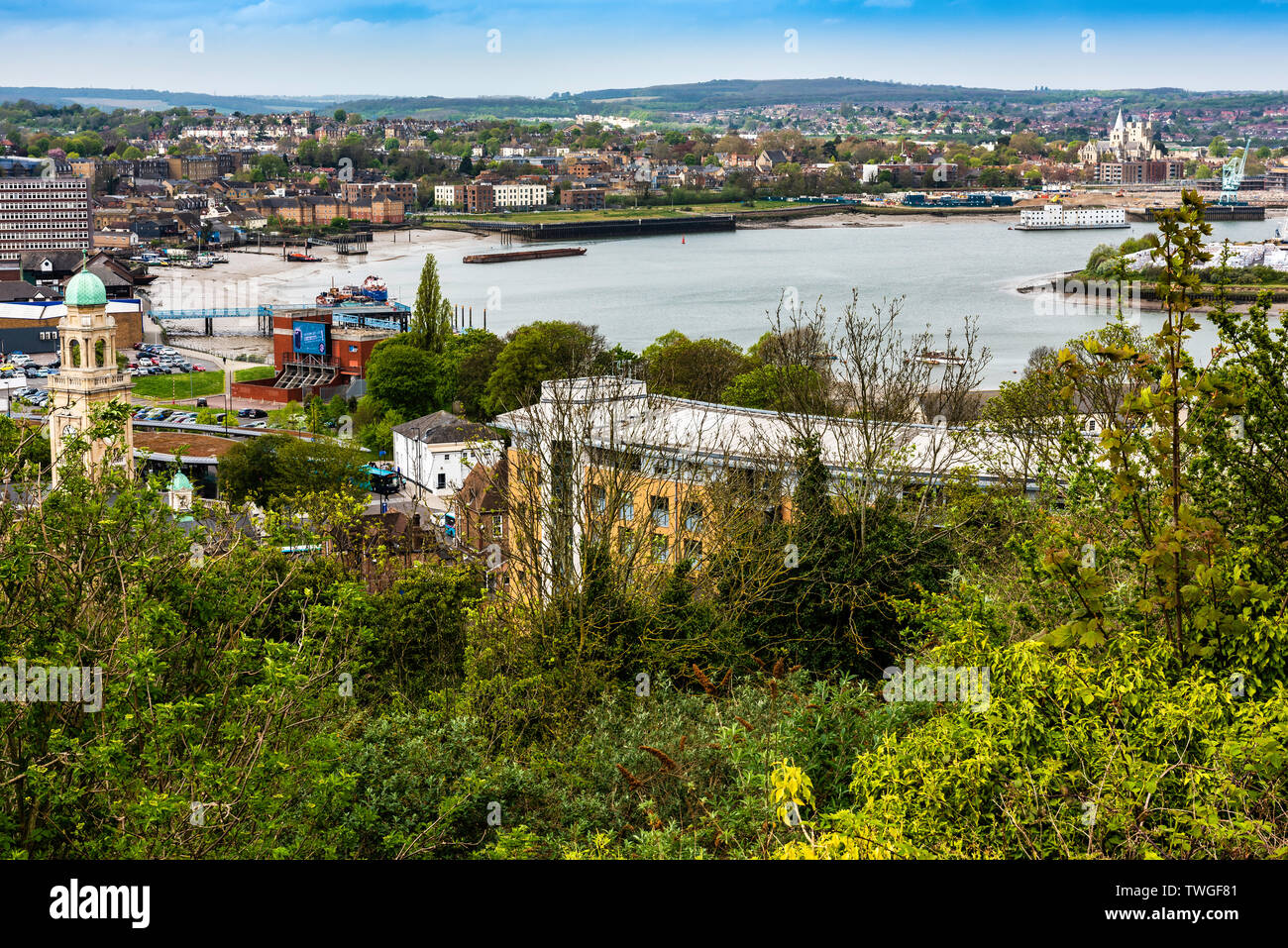 Chatham und Rochester gesehen von der Heritage Park in Gillingham Stockfoto