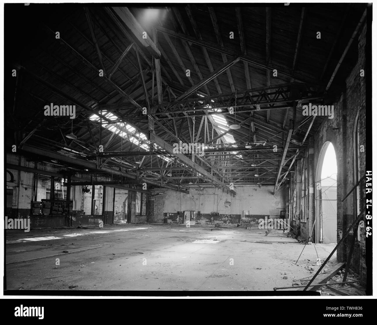 Stange, Shop, Innenraum nach Süden - Chicago, Burlington und Quincy Railroad, Roundhouse und Geschäfte, Broadway und Spring Street, Aurora, Kane County, IL Stockfoto