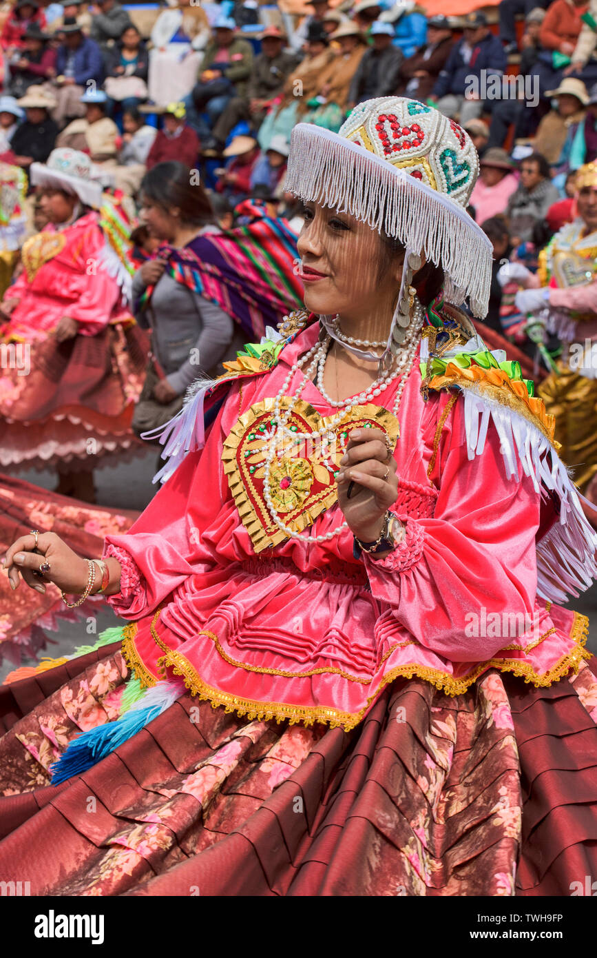 Kostümierte Tänzer bei der bunten Gran Poder Festival, La Paz, Bolivien Stockfoto
