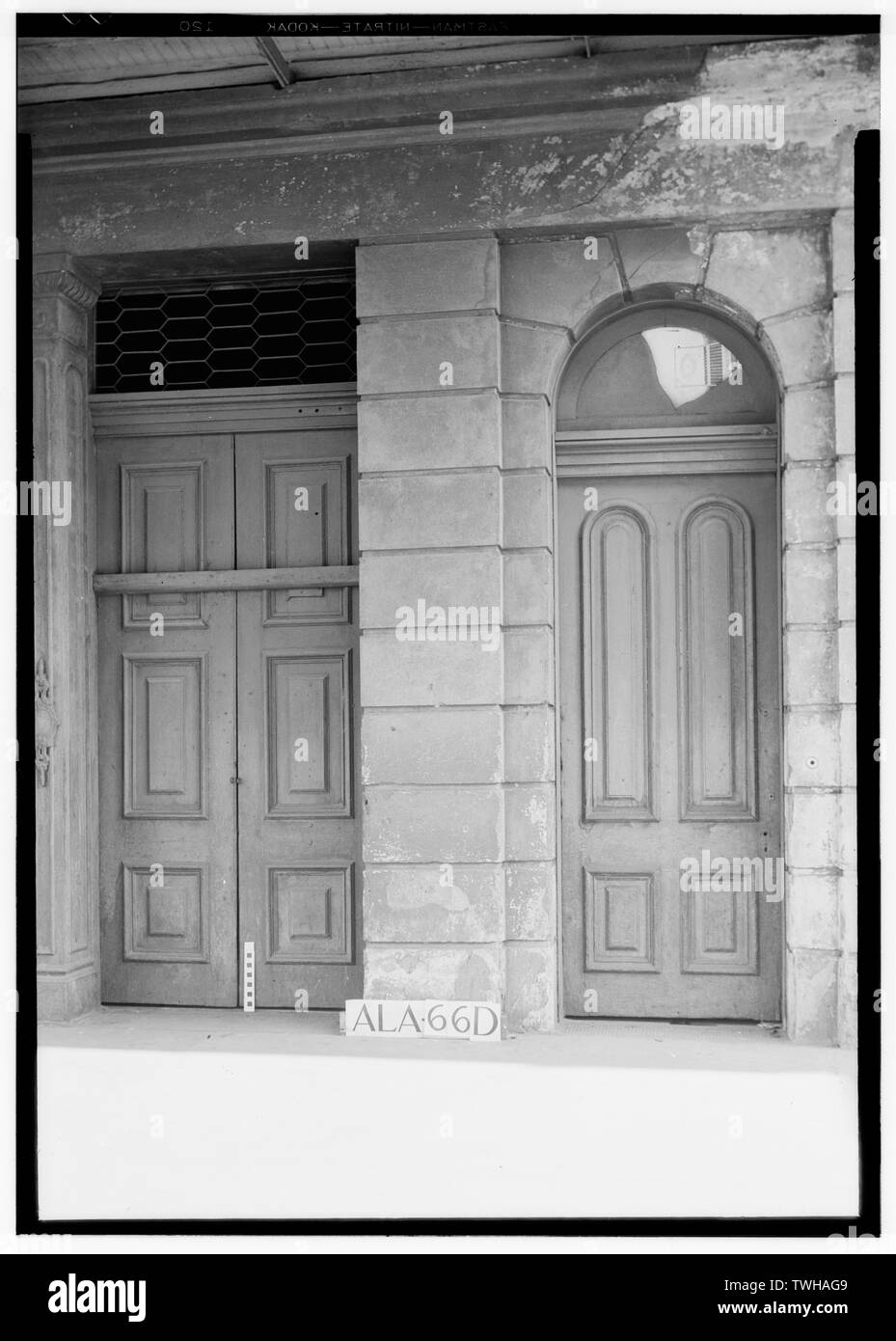 Historischer amerikanischer Gebäude Umfrage E. W. Russell, Fotograf, Oktober 17, 1935, S.E. ECKE REGIERUNG UND ROYAL STRASSEN - 71-93 Government Street (gewerbliche Gebäude), Mobile, Mobile County, AL Stockfoto