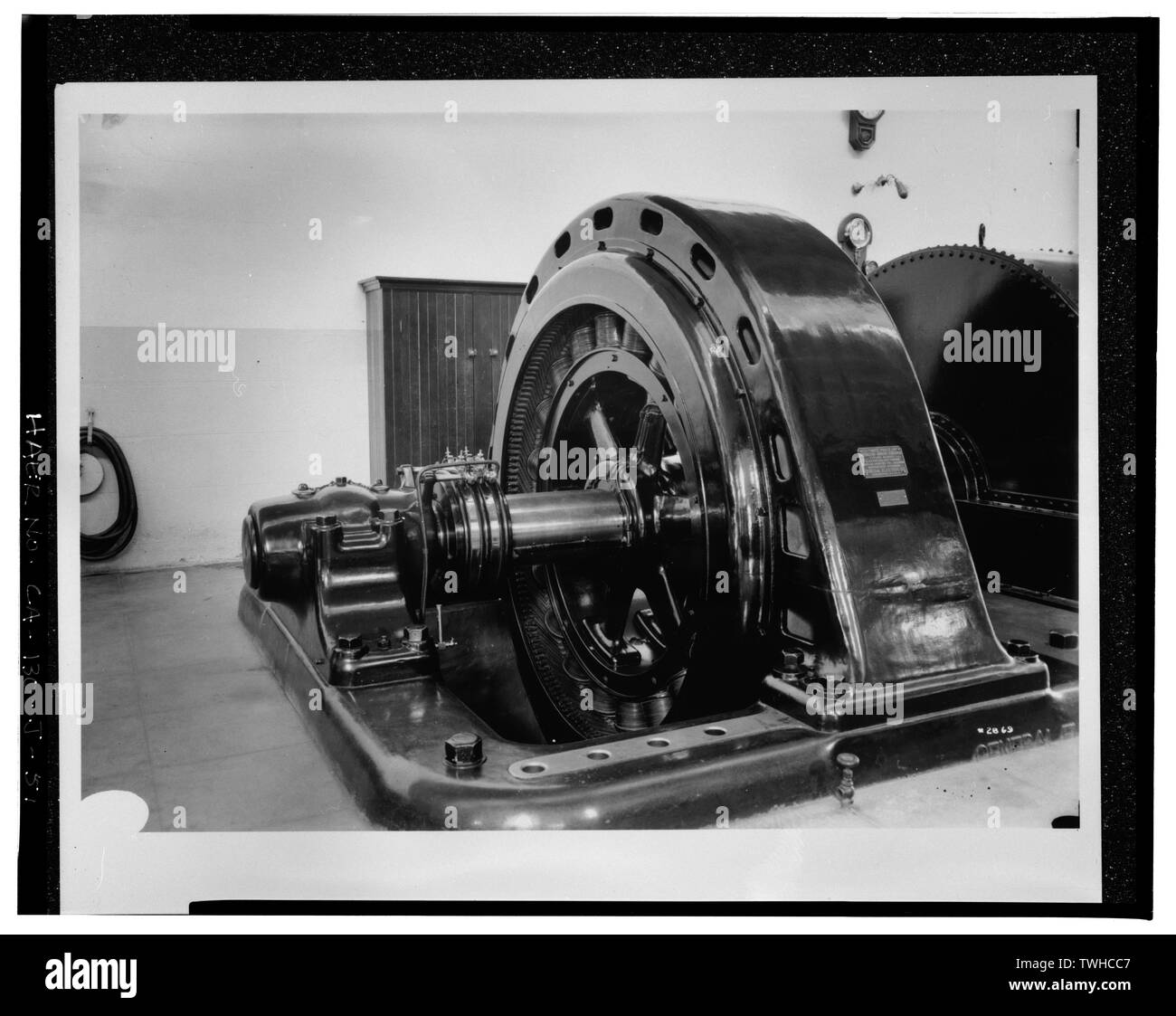 SAR-1, GENERATOR-1. SCE negativ. 2869, kein Datum. Foto von G. Haven Bischof. - Santa Ana River hydroelektrischen Systems, SAR-1 Kraftpaket, Redlands, San Bernardino County, CA Stockfoto