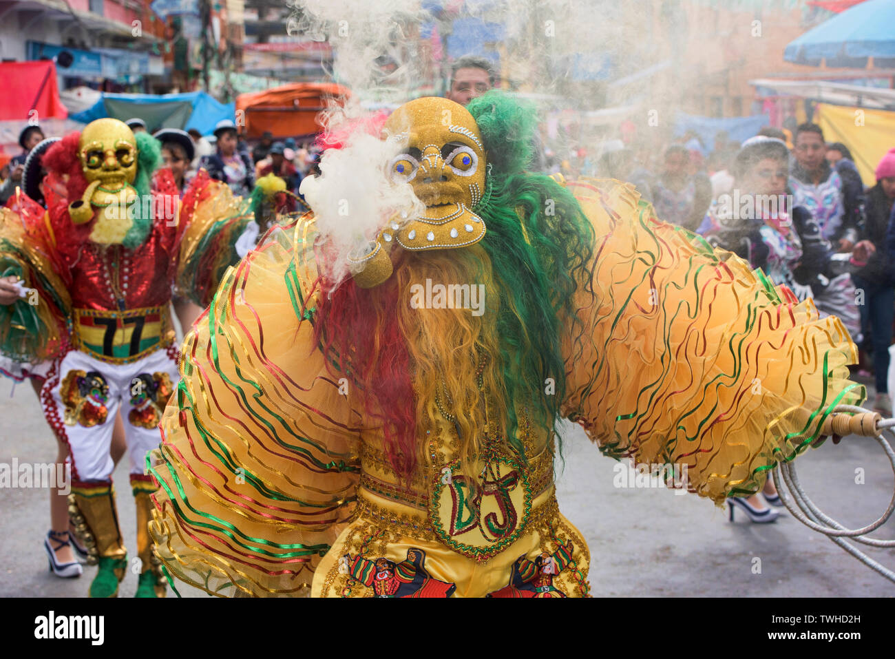 Maskierte Tänzer im Gran Poder Festival, La Paz, Bolivien Stockfoto