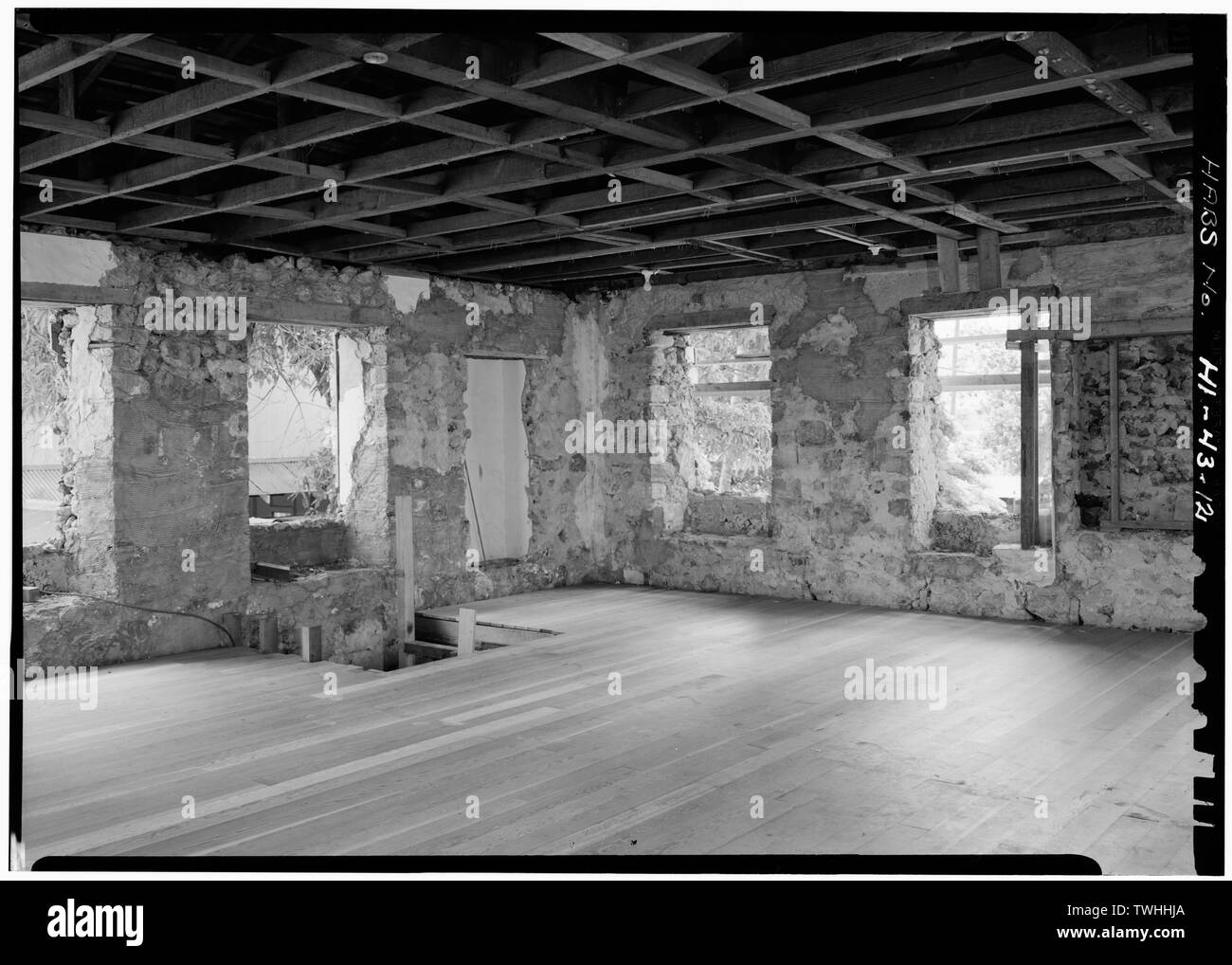 Zweite Etage, ALLGEMEINE ANSICHT MIT BLICK IN RICHTUNG TREPPENHAUS - Baldwin's Guest House Cozumel, Front- und Dickenson Straßen, Lahaina, Maui County, HI Stockfoto