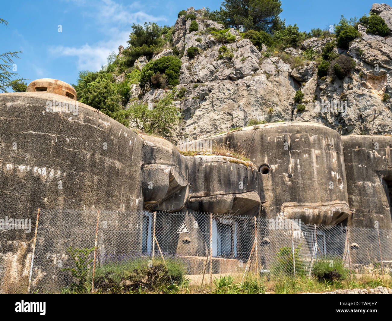 Militärische Festung aus dem Zweiten Weltkrieg 1 und 2 in Sainte Agnes, Französische Riviera, Frankreich Stockfoto