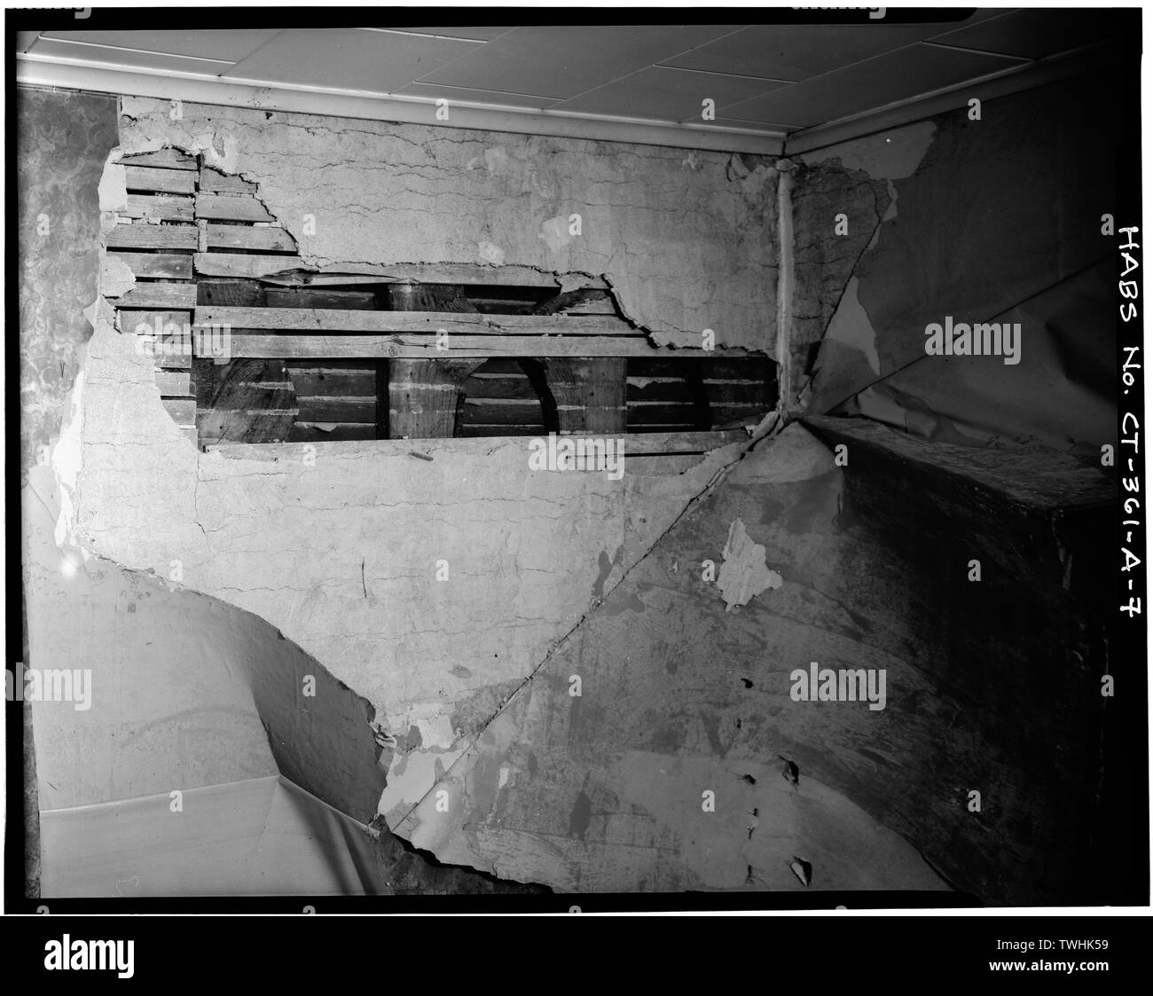 Zweite Etage, Zimmer nach hinten, DETAIL DER PARTITION BAU - Putnam Manufacturing Company Arbeitnehmer Häuser, 305 Church Street (Haus), Putnam, Windham County, CT Stockfoto