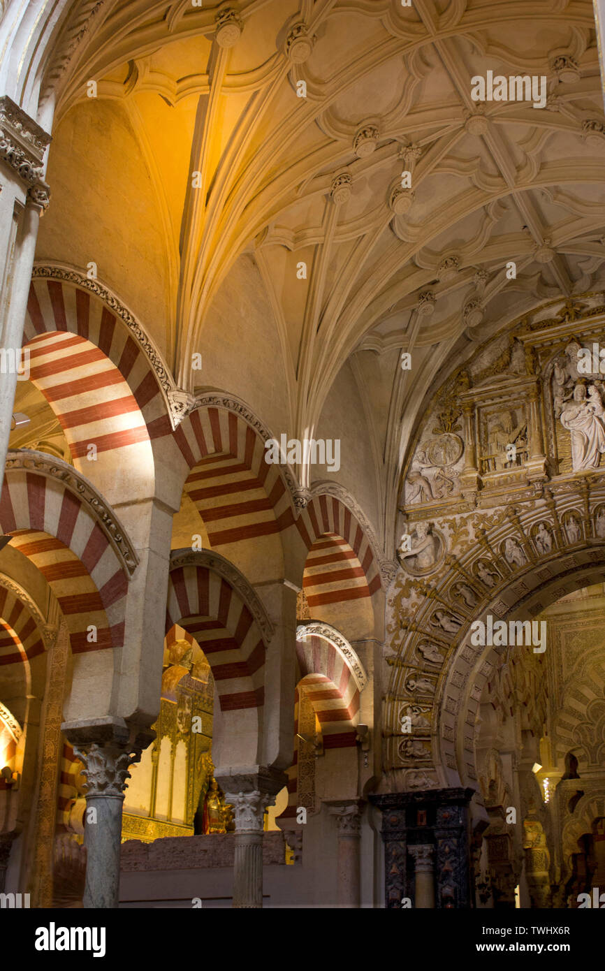 Die Moschee - die Kathedrale von Córdoba, in der spanischen Region Andalusien. Stockfoto