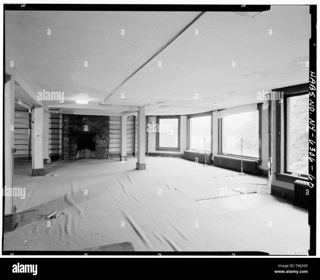 Zweiter Stock, Wald Hall, Northwest Zimmer (Bibliothek), Blick nach Norden im Norden und Westen an der Wand. - Lake Placid Club, Wald Flügel, Ostseite der Mirror Lake Drive, nördlich von der State Route 86 und Main,Elba, Essex County, NY Stockfoto