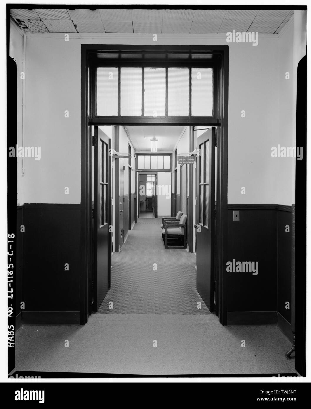 Zweite Etage Korridor zu NCO semi-private Zimmer und Mannschaften der Männer Flügel. - Chanute Air Force Base, Krankenhaus, Senior Officer Reihe, Rantoul, Champaign County, IL Stockfoto