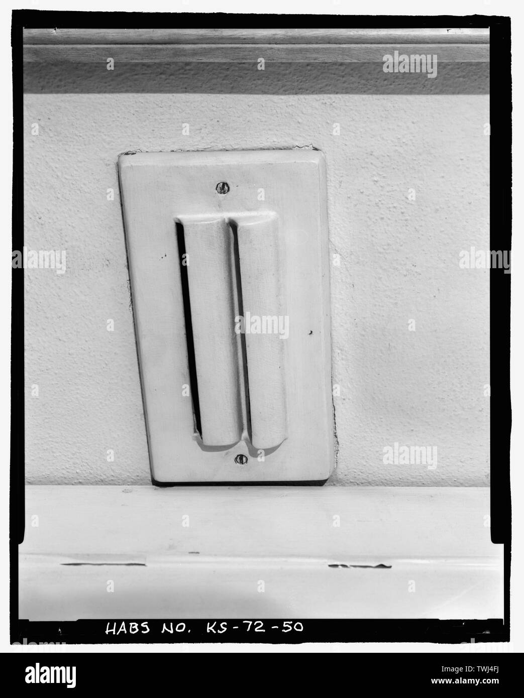 Zweite Etage, mittleren Raum, Umkleide, Nacht lite Detail. - Wichita Feuerwehr Motor Haus Nr. 9, 4700 East Kellog Straße (Landstraße 54), Wichita, Sedgwick County, KS; Wendel, P M; Overend, Harrison, George; Boucher, Cecil Francis; Hartwell, Godfrey; Dondlinger und Söhne; Moore-Robertson Sanitär und Heizung Firma; Butters Elektro- und Kältetechnik Unternehmen; Jackson, Christiana, Sender, Wolford, Ric, Fotograf; Weiß, Sheryll L, Historiker Stockfoto