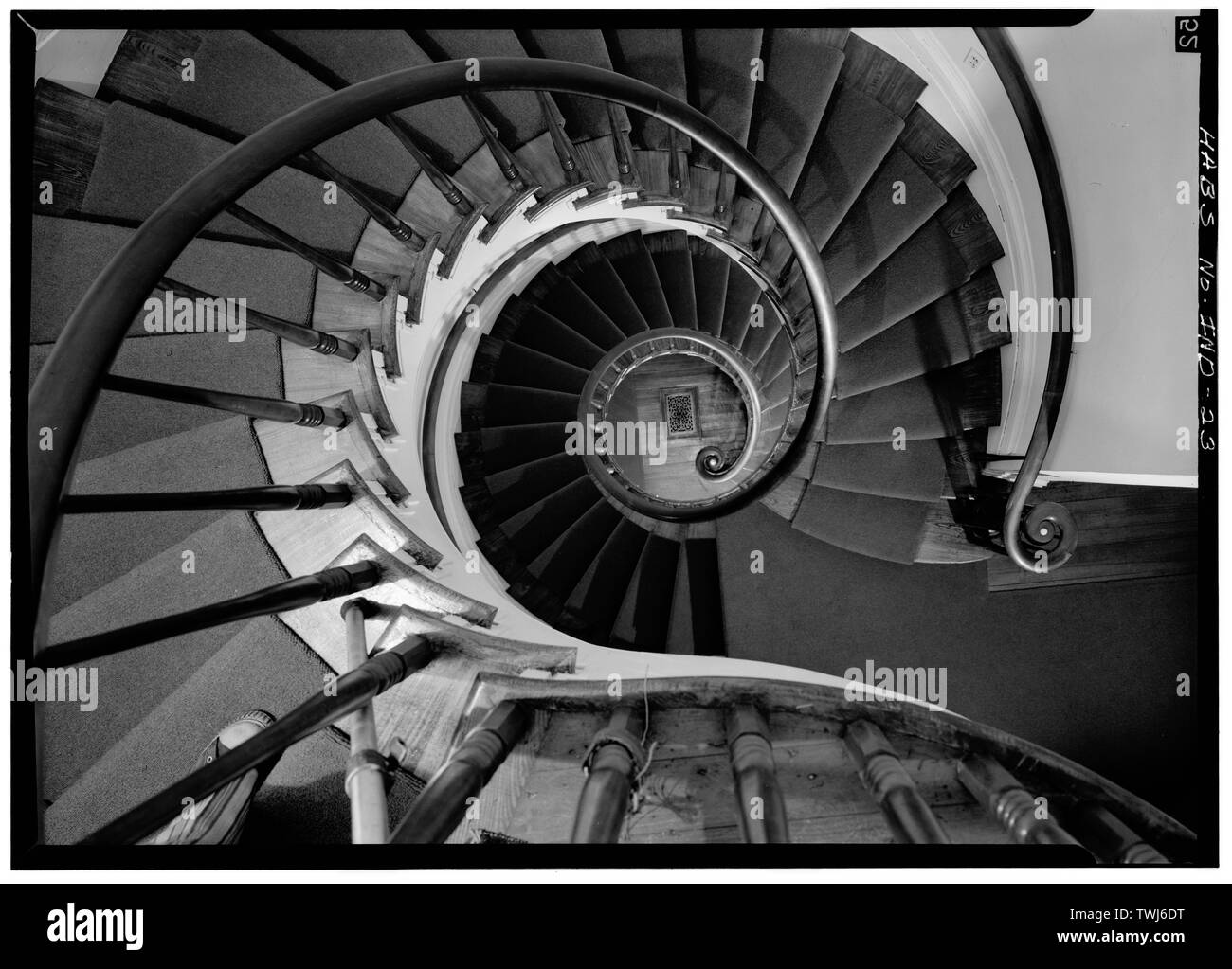 September 1971 ALLGEMEINE ANSICHT DER ZWEITEN ETAGE TREPPE LANDUNG - James E.D. Lanier House, 511 West First Street, Madison, Jefferson County, IN; Costigan, Francis J; Jandoli, Liz, Sender; Preis, Virginia B, Sender Stockfoto