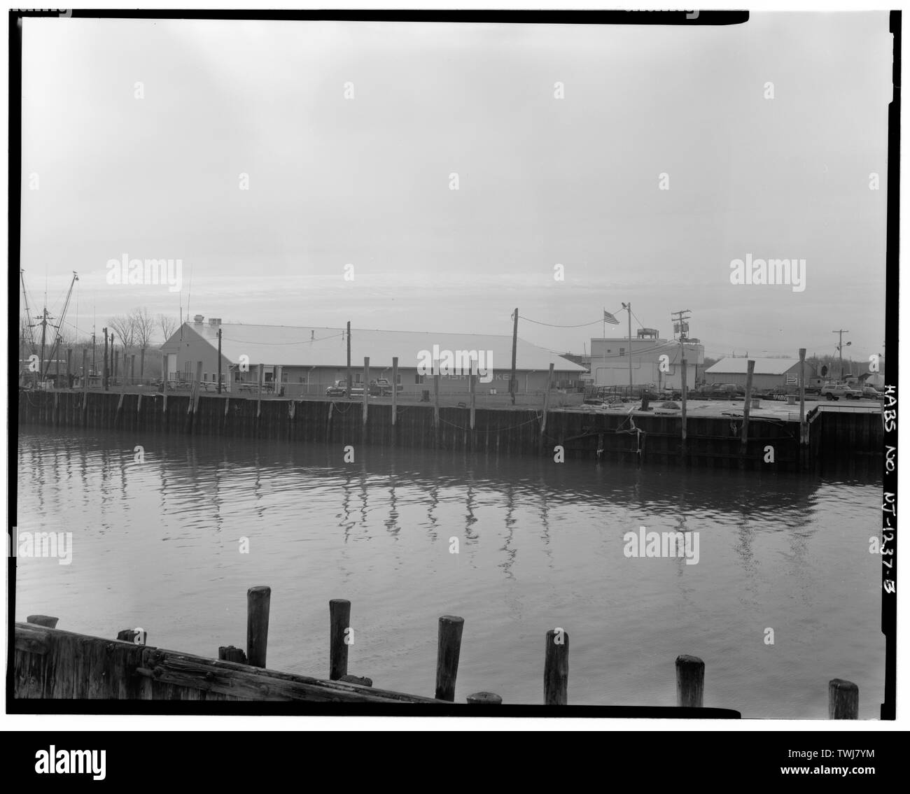 - Shoal Hafen, Kreuzung von Port Monmouth Straße und Hauptstraße, Belford, Monmouth County, New Jersey Stockfoto