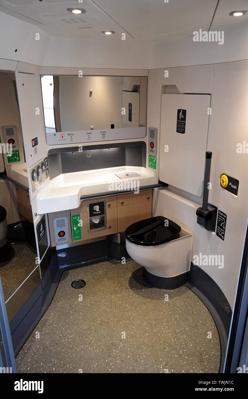 Die neue LNER Azuma 800 Klasse Intercity Express auf der Schiene Live! Die bahnindustrie Messe Juni 2019 20. Stockfoto