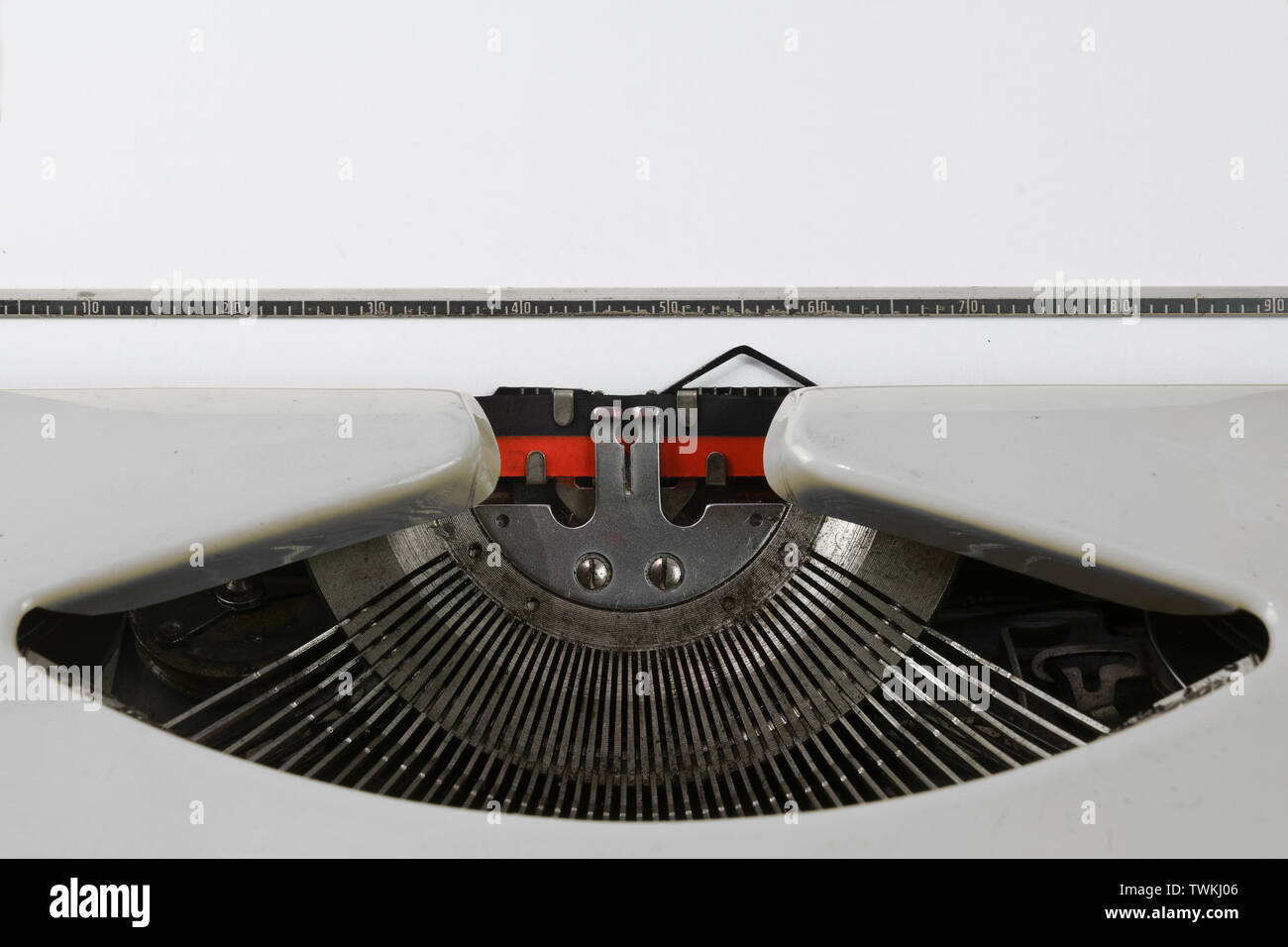Alte graue schreibmaschine Fotos und Bildmaterial in hoher Auflösung Alamy