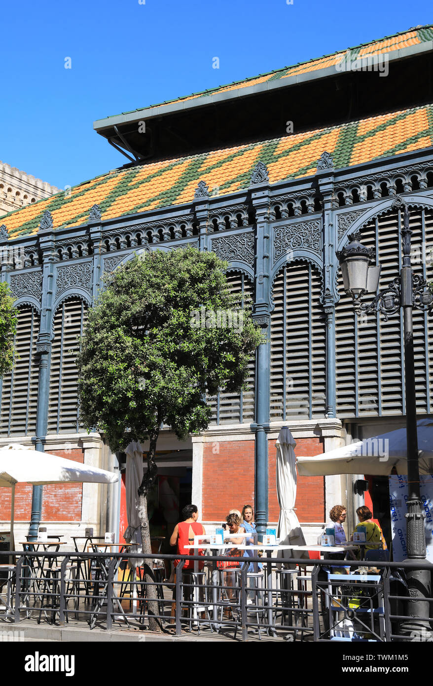 Die Vorderseite des historischen Mercado de Atarazanas Markthalle, in Malaga, Spanien, Europa Stockfoto