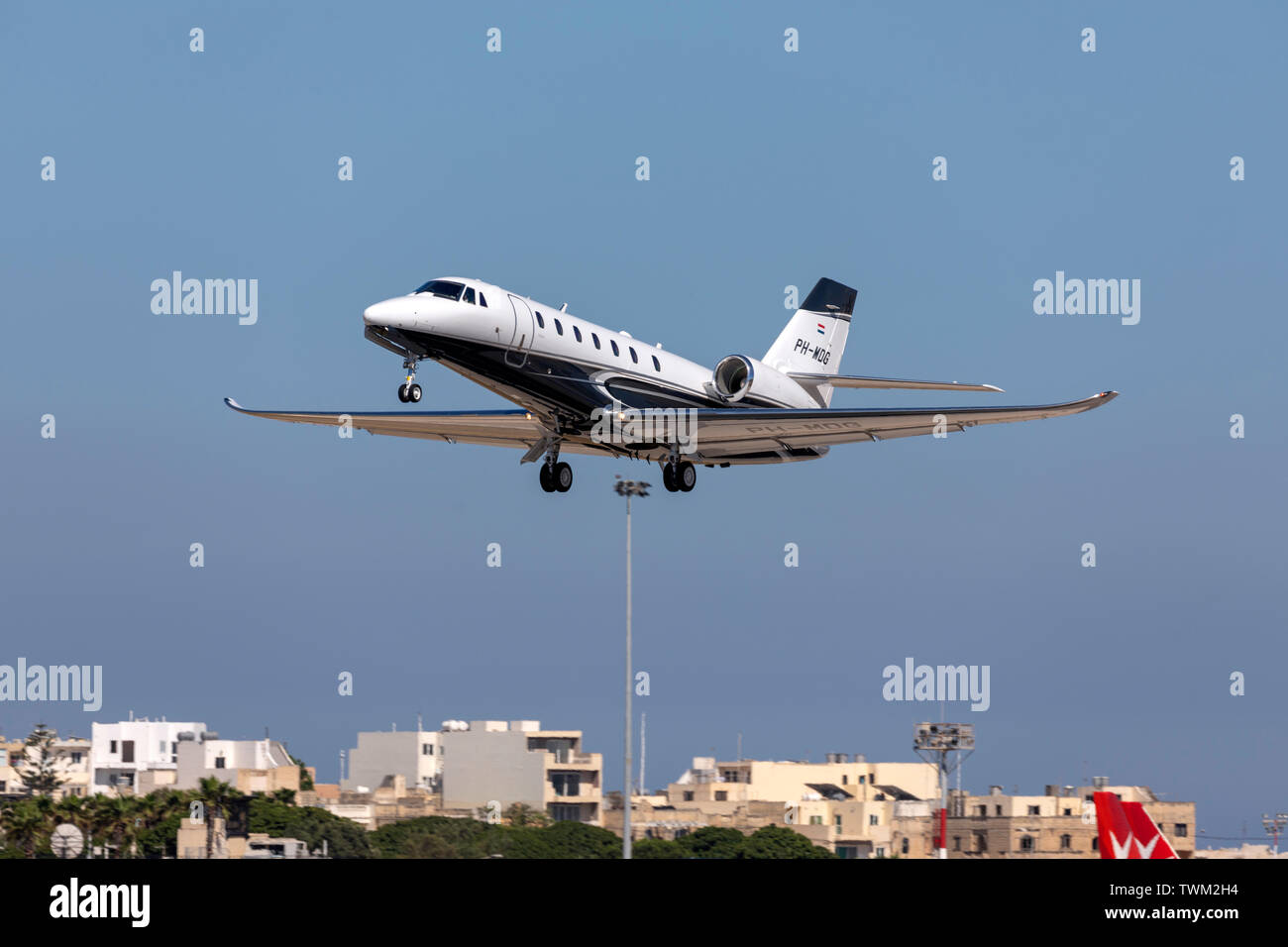 Eine private Cessna 680 Citation Sovereign + (REG: PH-MDG) Start- und Landebahn 31. Stockfoto
