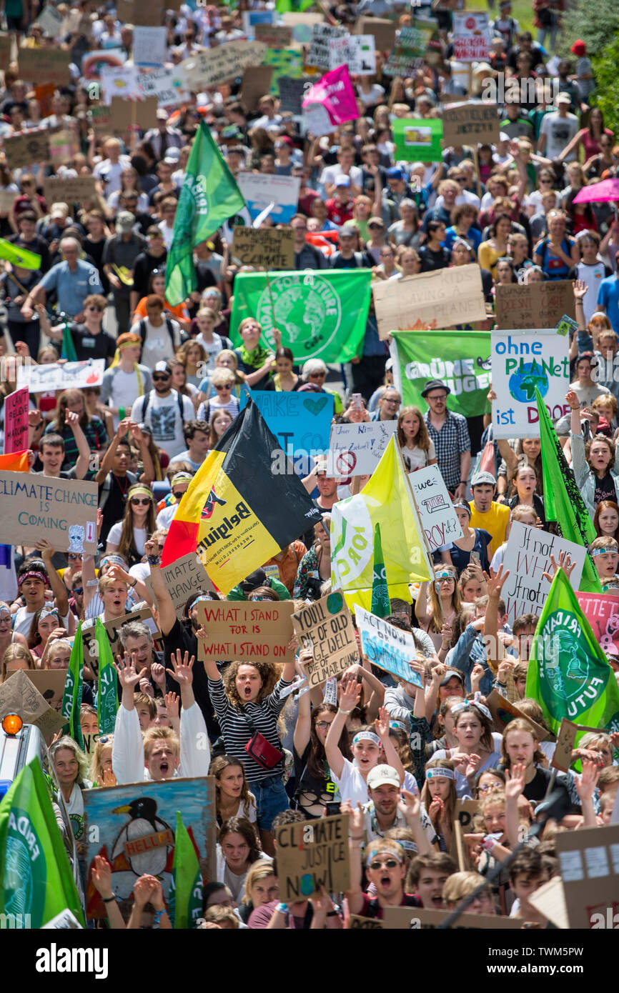 "Freitags für Zukunft" Demonstration in Aachen, Deutschland bei 21 von 2019. Stockfoto