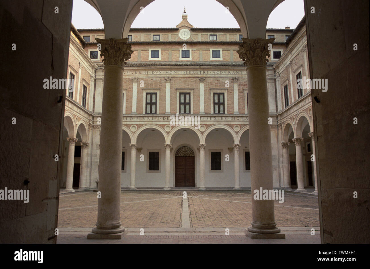 Urbino, Marken, Italien, dem Hof in der Palazzo Ducale, Cortile 1472 Stockfoto