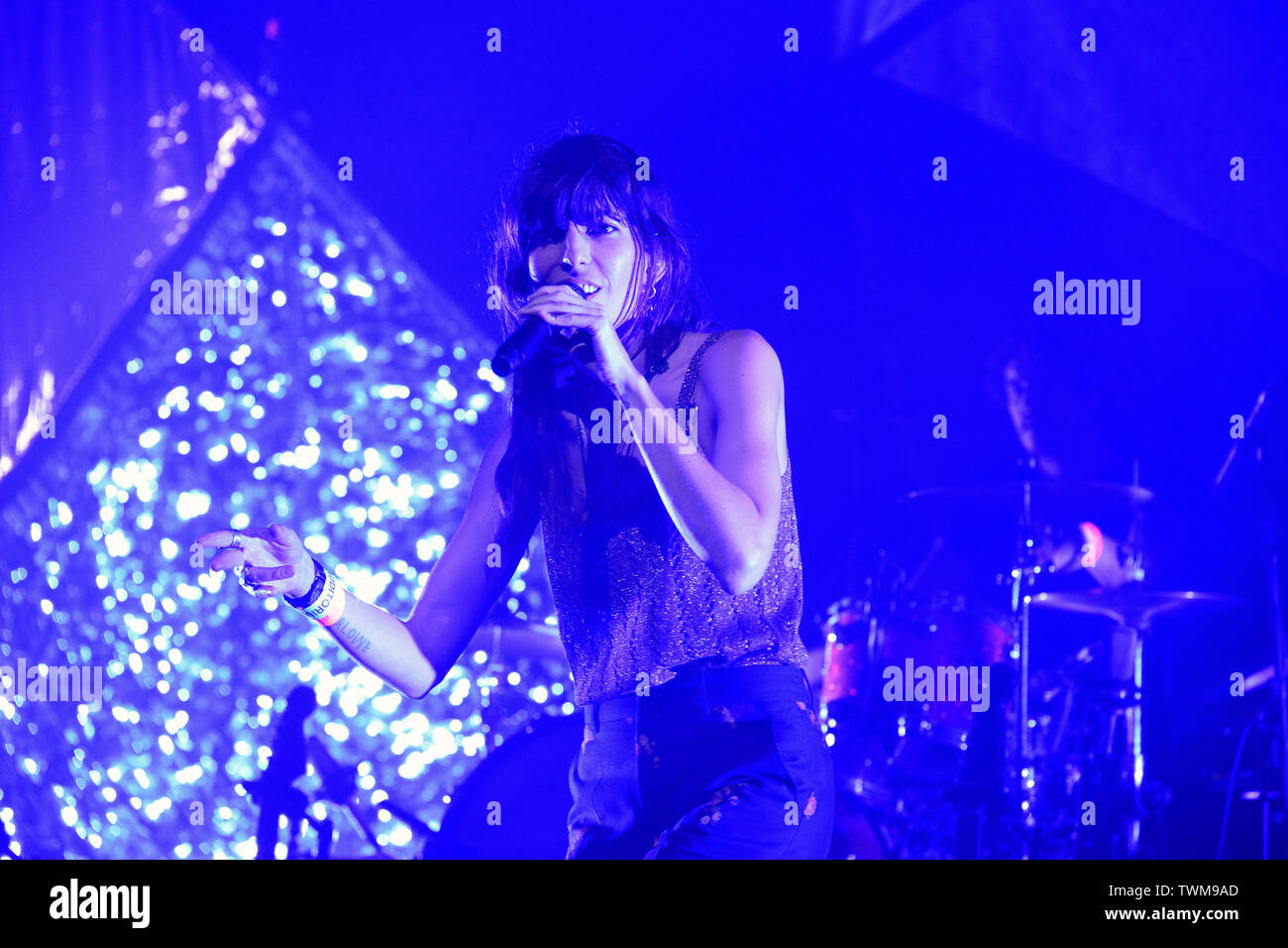 Printemps de Bourges Festival 2019. Konzert von Lou Doillon im L'Auditorium am 18. April Stockfoto