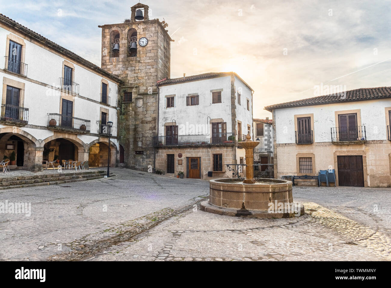Plaza Mayor in San Martin de Alcántara Stockfoto