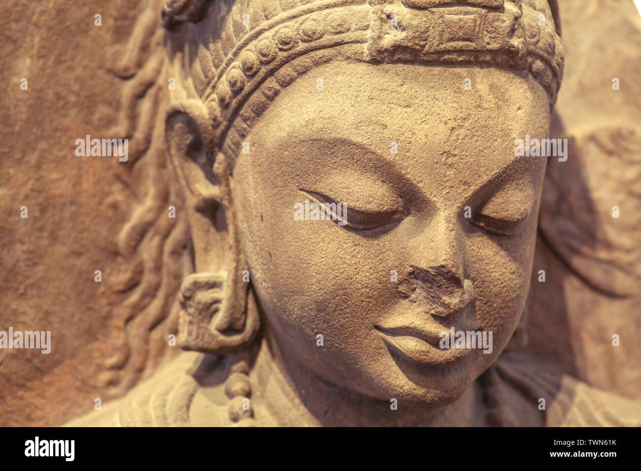 Archäologische Chlorid Stein Skulptur der indischen Göttin "avalokitesvara" aus dem elften Jahrhundert unserer Zeitrechnung Stockfoto