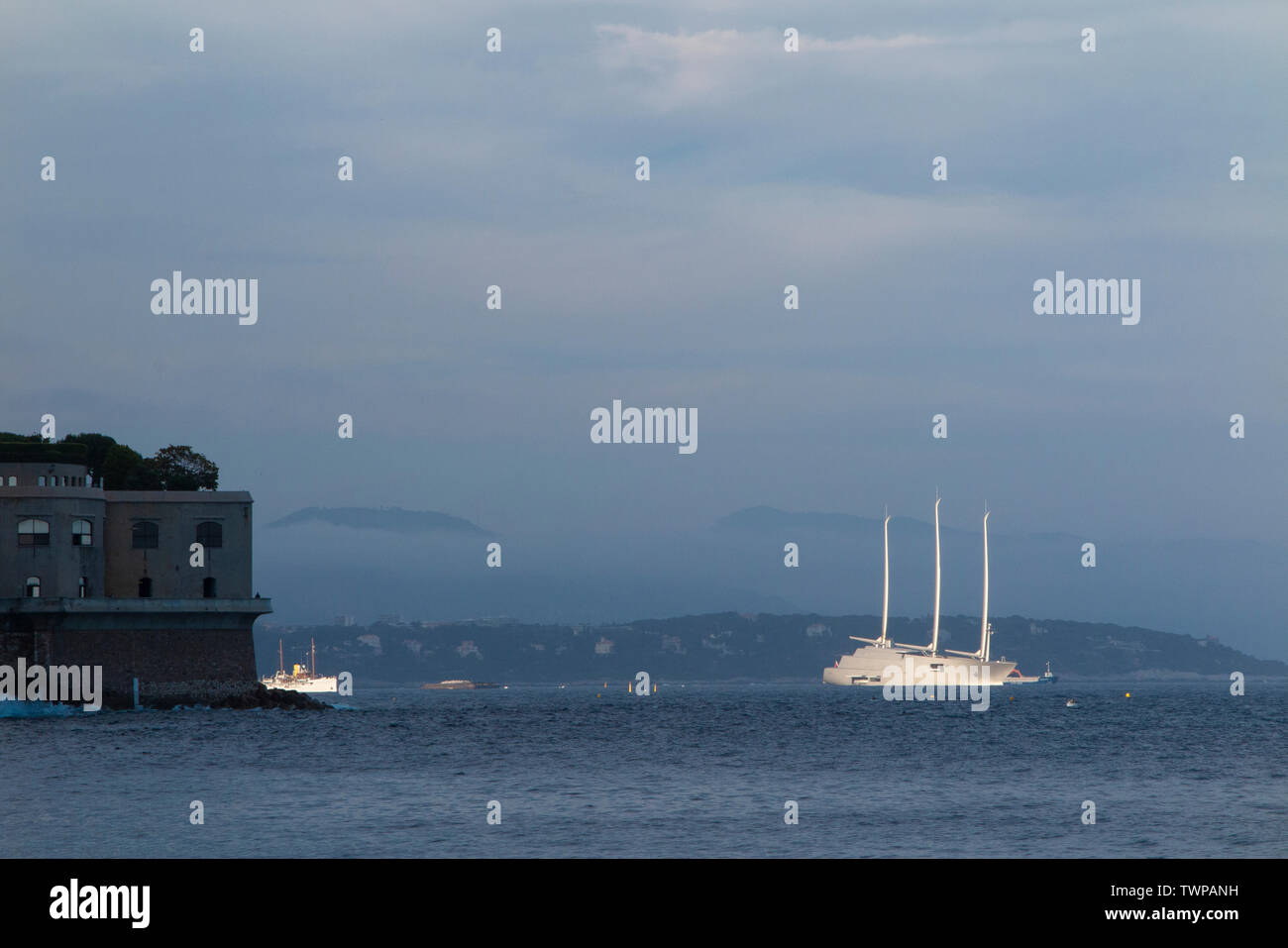 Segelyacht eine, die Super Yacht durch Russische Milliardär Andrej Melnichenko, in Monaco vor der konstituierenden Segel günstig Eigentum Stockfoto