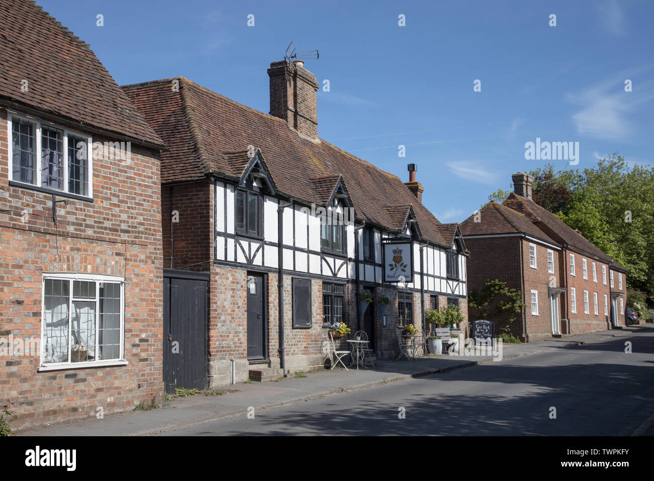 Alte Reihenhäuser im Dorf von befiederung East Sussex Stockfoto