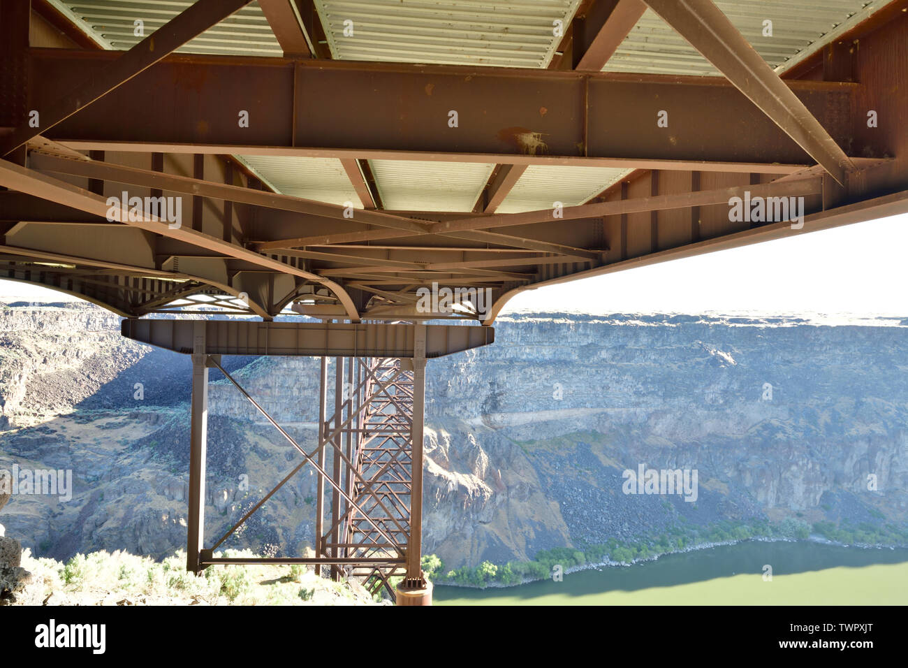 Unter dem Perrine Bridge Stockfoto