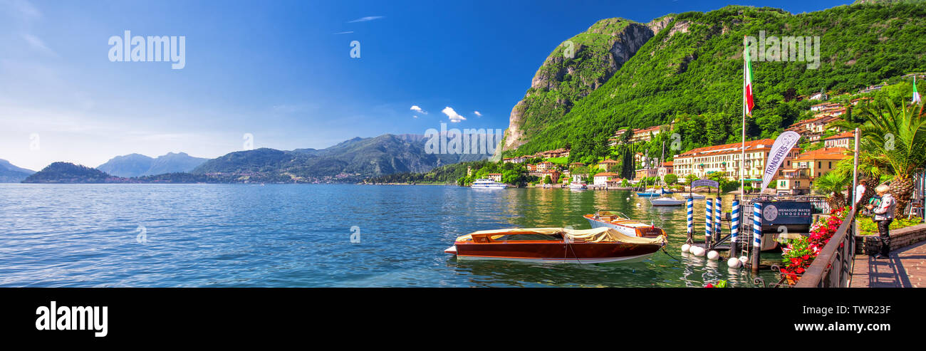 Menaggio Altstadt am Comer See mit den Bergen im Hintergrund, Lombardei, Italien, Europa Stockfoto