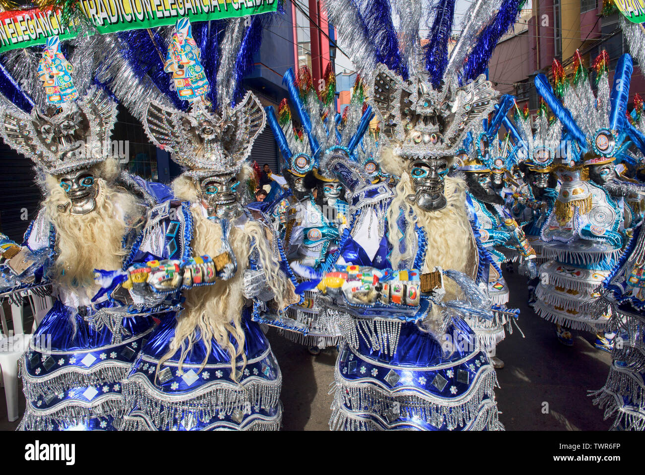 Maskierte Tänzer im Gran Poder Festival, La Paz, Bolivien Stockfoto