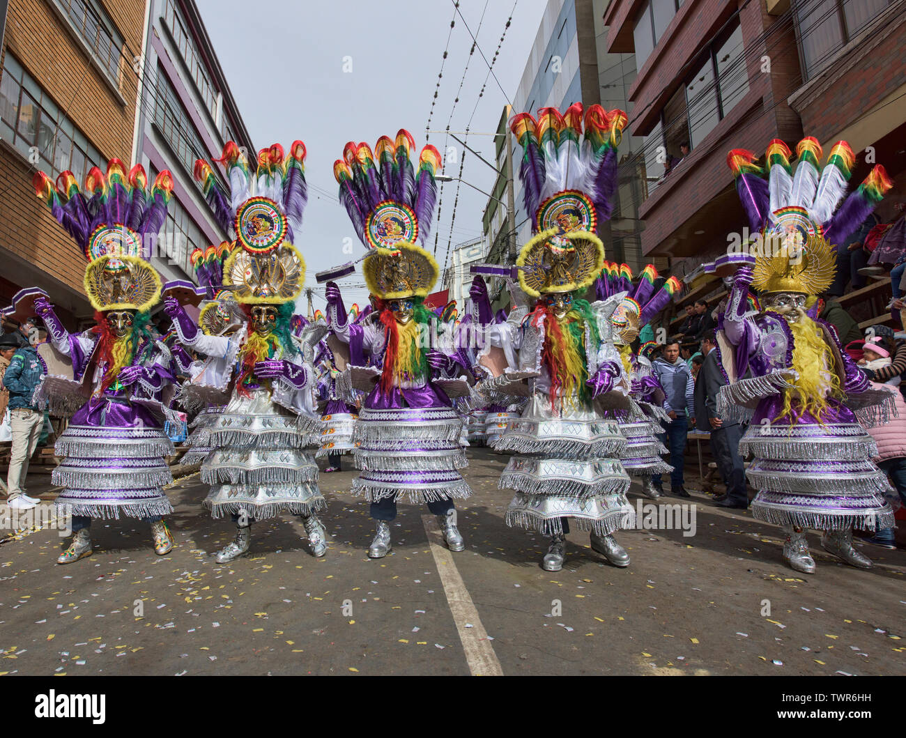 Maskierte Tänzer im Gran Poder Festival, La Paz, Bolivien Stockfoto