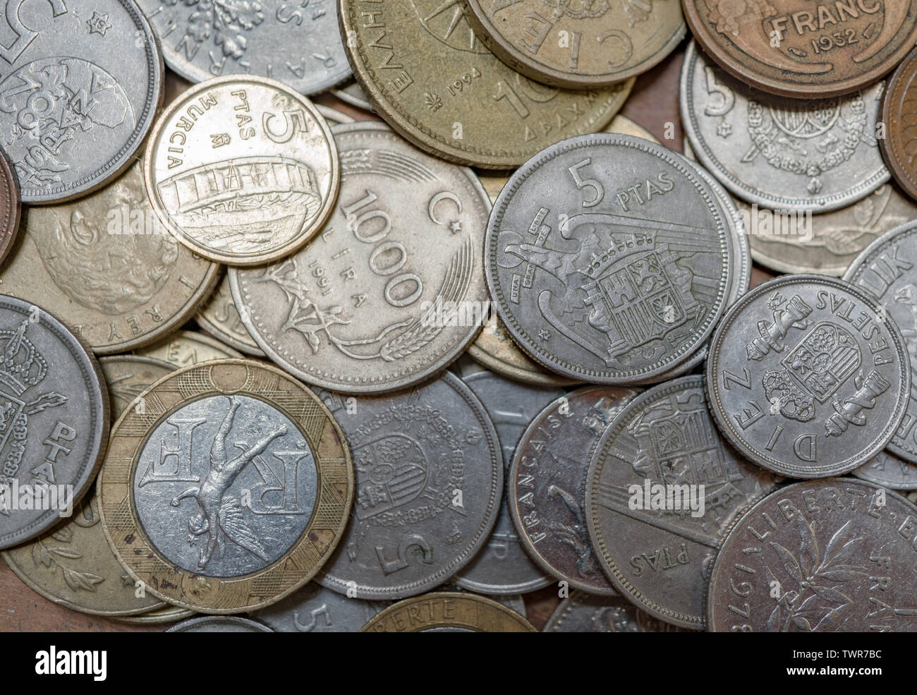 Stapel der alten europäischen Münzen, Euro. Stockfoto