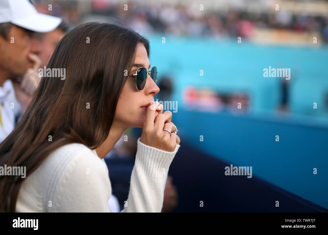 Sandra Gago, Freundin von Feliciano Lopez am Tag sechs Der Fever-Tree Meisterschaft am Queen's Club, London. Stockfoto