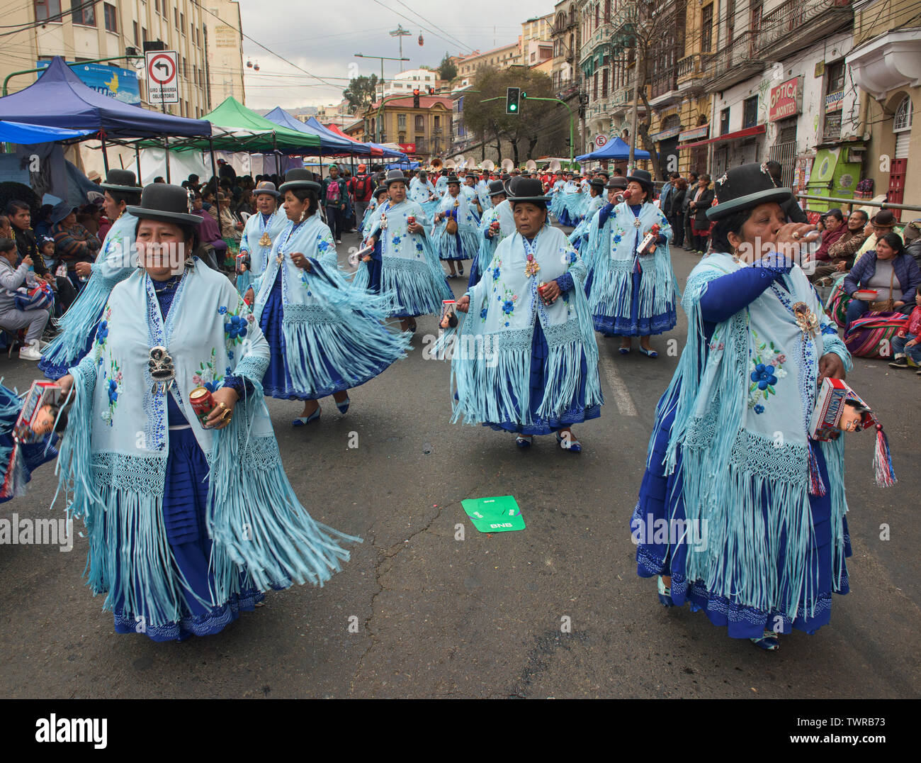 Cholitas im Gran Poder Festival, La Paz, Bolivien feiert Stockfoto
