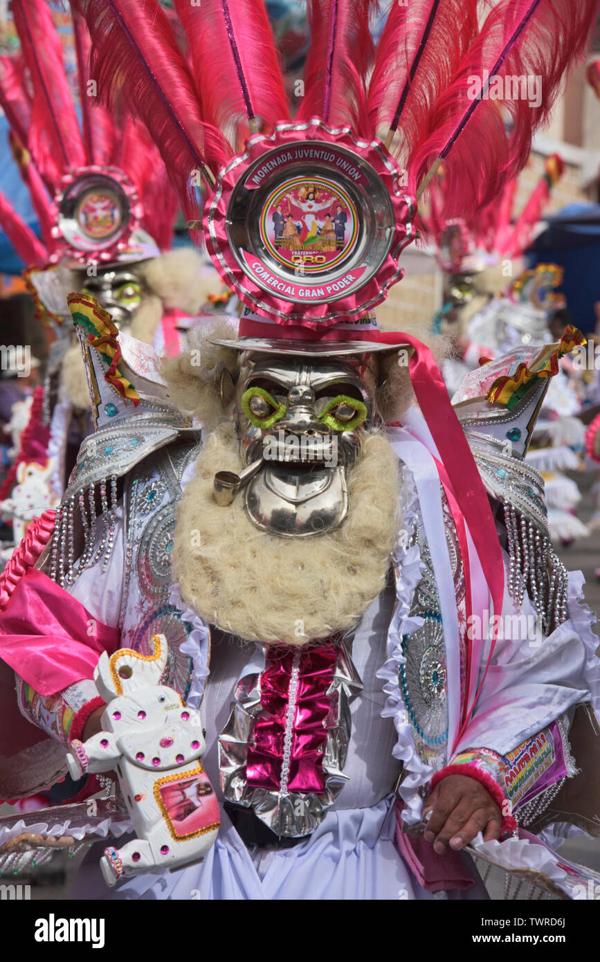 Maskierte Tänzer im Gran Poder Festival, La Paz, Bolivien Stockfoto
