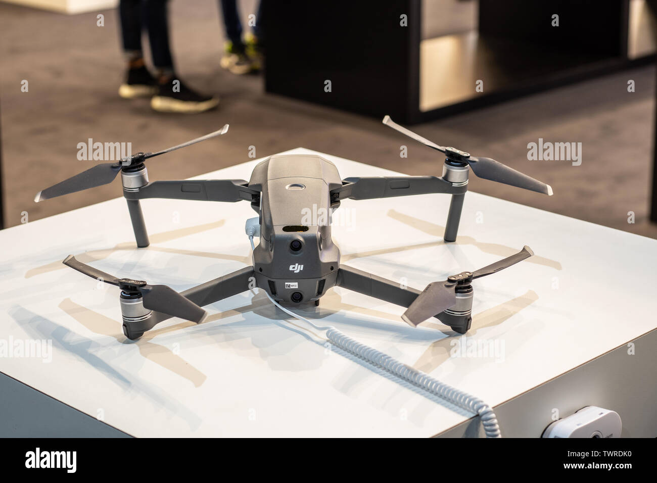 Berlin, August 2018, DJI Drohnen Mavic 2 Zoom, Unmanned Aerial Vehicles - UAV, DJI-Messestand, globale Innovationen zeigen IFA 2018, Stockfoto