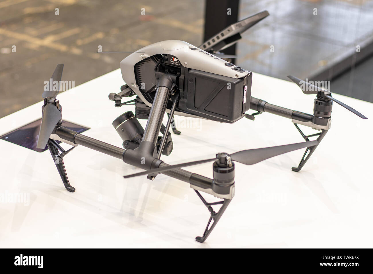 Berlin, Deutschland, August 2018 DJI Drone Inspire 2, Unmanned Aerial Vehicles - UAV, DJI Messestand auf globale Innovationen zeigen IFA 2018 Stockfoto