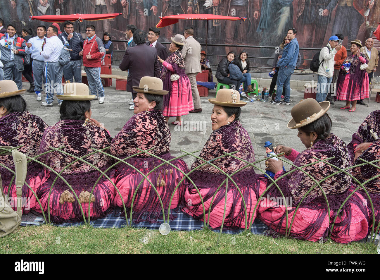 Cholitas im Gran Poder Festival, La Paz, Bolivien feiert Stockfoto