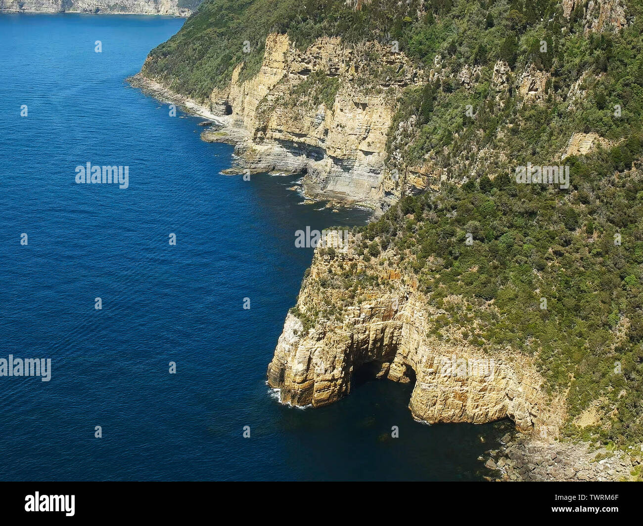 Weite Einstellung auf das Meer und den Klippen von Cape hauy, Tasmanien Stockfoto