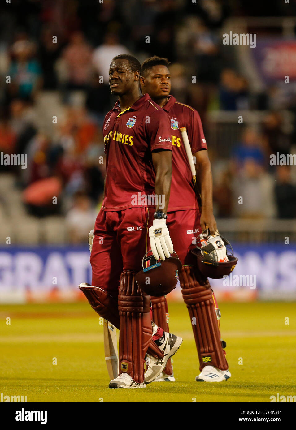 Old Trafford, Manchester, UK. 22. Juni, 2019. ICC World Cup Cricket, West Indies gegen Neuseeland; Raw Emotion auf dem Gesicht von Carlos Brathwaite der West Indies nach nahm er sein Team an den Rand des Sieges vor seiner Entlassung in der 49. über Credit: Aktion plus Sport/Alamy leben Nachrichten Stockfoto