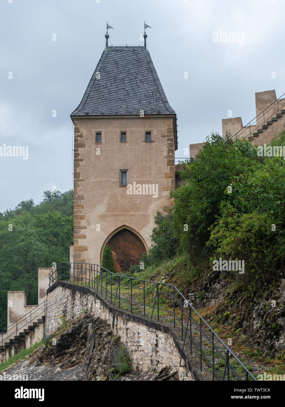 Vorsilska Turm am Eingang des Gotischen Kgarlstejn Schloss in Böhmen, Tschechische Republik Stockfoto