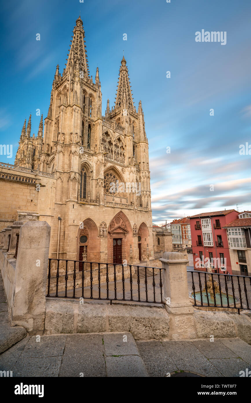 Die Kathedrale von Burgos ist eine der eindrucksvollsten religiöse Denkmäler in Spanien. Sie ist eine der wichtigsten Sehenswürdigkeiten der Stadt. Stockfoto