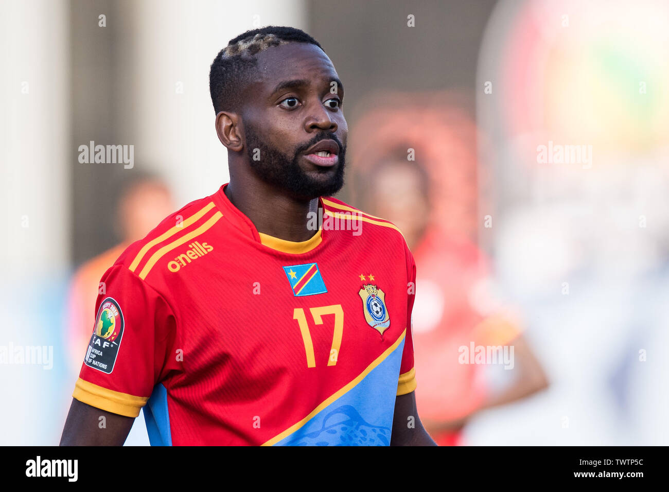 Kairo Agypten 22 Juni Cedric Bakambu Der Dr Kongo Sieht Wahrend Der 2019 Afrika Cup Der Nationen Eine Ubereinstimmung Zwischen Der Dr Kongo Und Uganda Im Cairo International Stadium Am 22 Juni