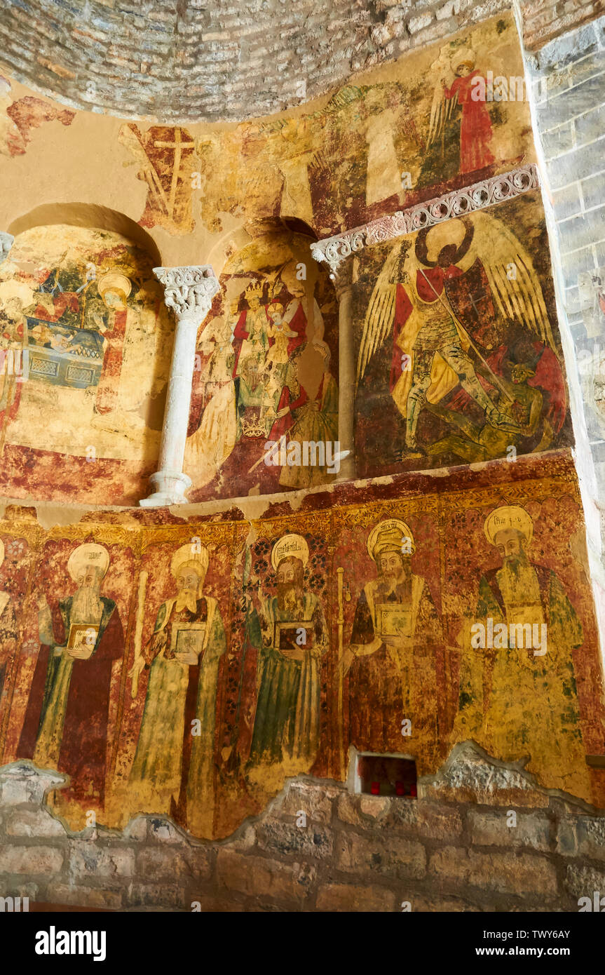 Gotische Wandmalereien des XI Jahrhunderts romanischen Kirche Santa María de Iguácel in Garcipollera Tal (Larrosa, Huesca, Aragon, Pyrenäen, Spanien) Stockfoto